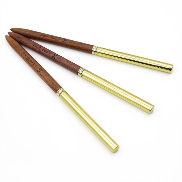 Brown Wooden Handle Liner Brush