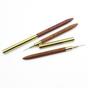 Brown Wooden Handle Liner Brush